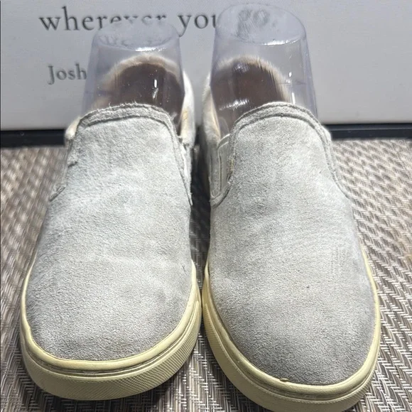 UGG | Shoes | Ugg Cream Loafers Slipons Casual Comfort Women 